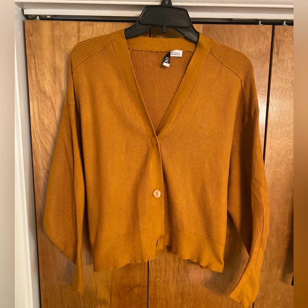 Zara Women's Mustard Cardigan Sweater